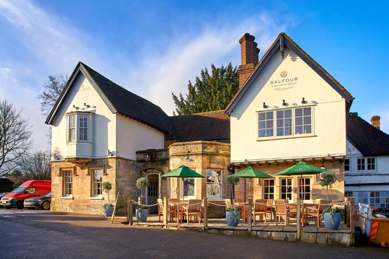 The Swan At Forest Row Εξωτερικό φωτογραφία