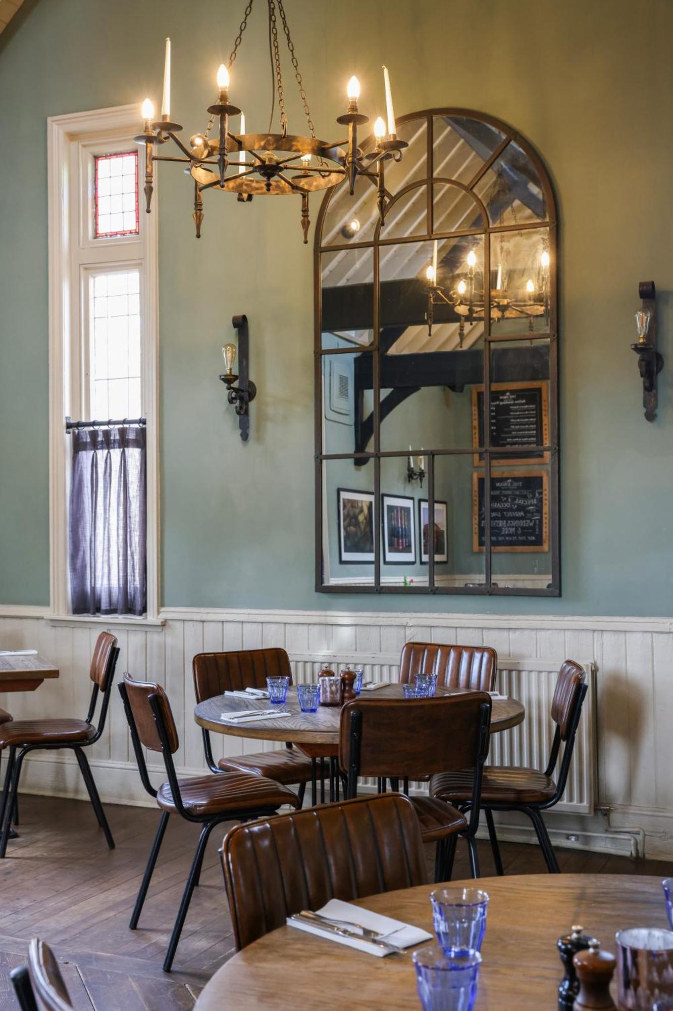 The Swan At Forest Row Εξωτερικό φωτογραφία