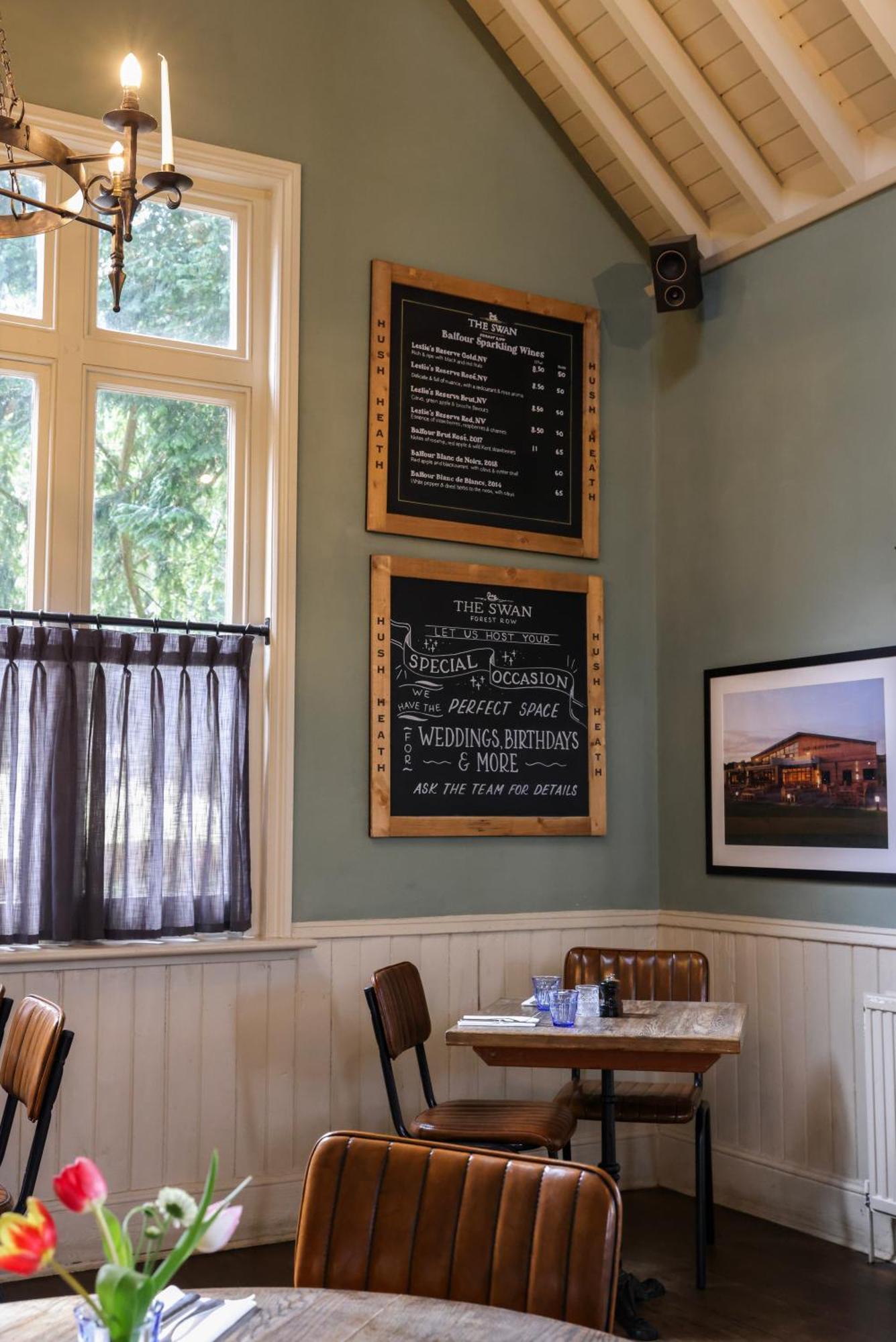 The Swan At Forest Row Εξωτερικό φωτογραφία